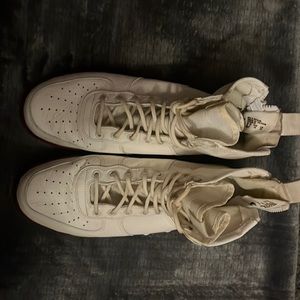 Nike Air Force 1’s